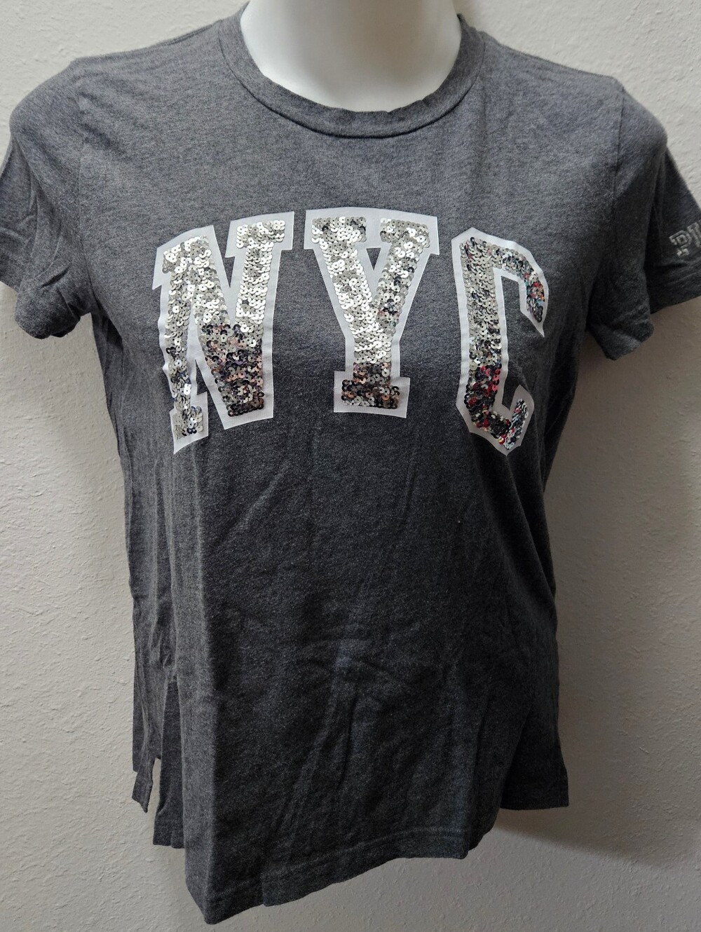 PINK Victoria's Secret Bling NYC Sequin Oversized Tee New York City